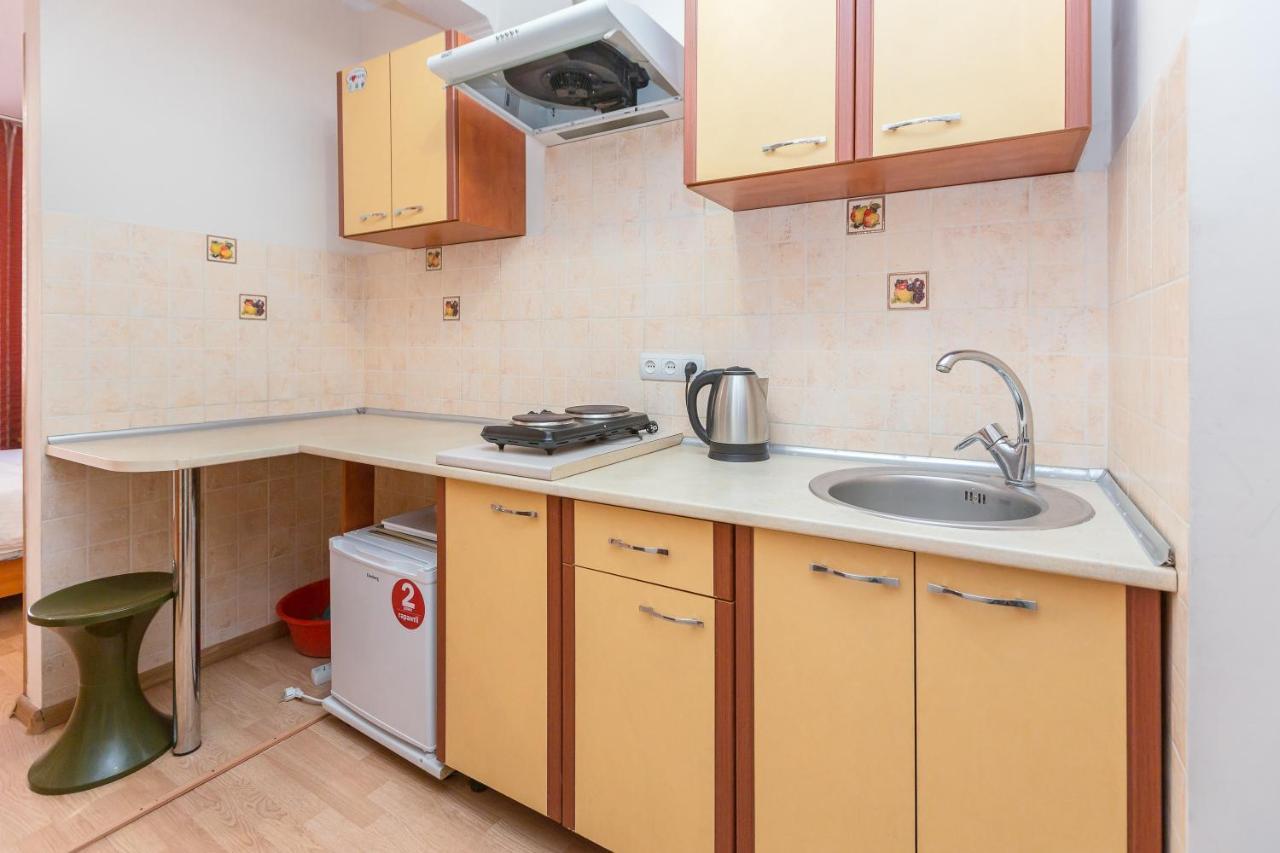 Квартира Студія Біля Оперного Театру По Вулиці Гонти 4-3А Lviv Extérieur photo