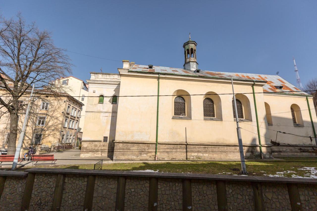 Квартира Студія Біля Оперного Театру По Вулиці Гонти 4-3А Lviv Extérieur photo